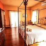 Rustic House Villa *