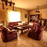 Rustic House * Xylophaghou