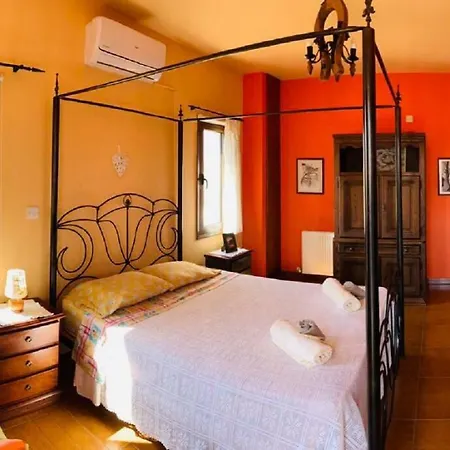 Rustic House Villa *