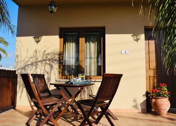 Rustic House * Xylophaghou