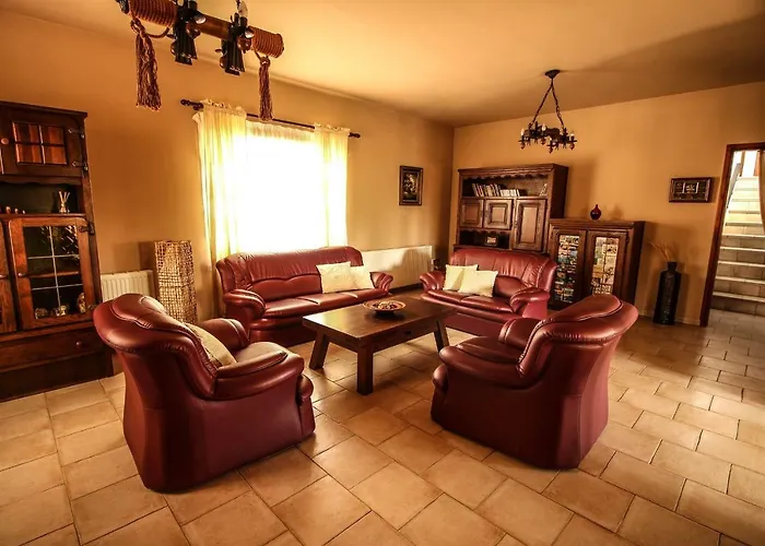 Rustic House * Xylophaghou