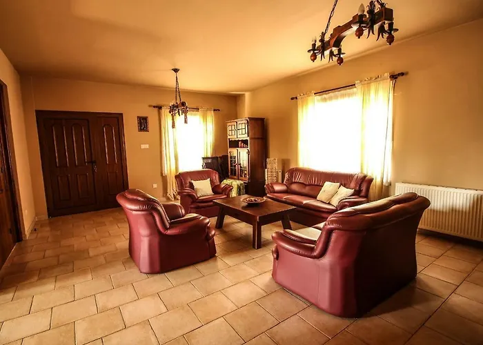 Villa Rustic House *